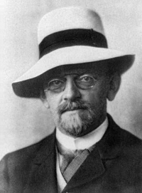  David Hilbert in 1912 